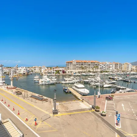 Welcs 173 Emp En El Canal * Empuriabrava